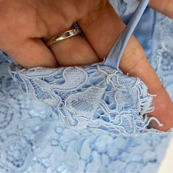 Bardot Karlie Cold Shoulder Blue Lace Midi Cocktail Dress - Picture 3 of 12